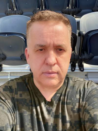 Lucian 54 ans Los Angeles Etats-Unis