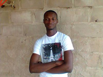 Nanto 36 ans Tchad Polynésie française