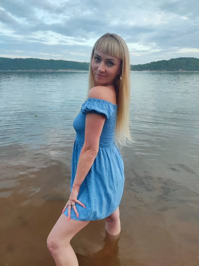 Elena 39 years Kazan Russia