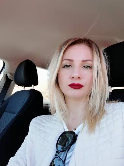 Yuliya 48 ans Krasnodar Russie