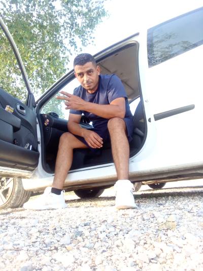 Amine 36 ans Aze France