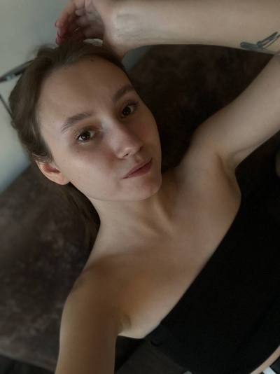 Karina 26 ans Nizhniy Novgorod Russie