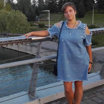 Nina 37 ans Minsk Biélorussie