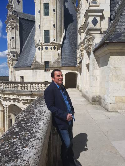 Jean 65 лет Tracy Sur Loire Франция