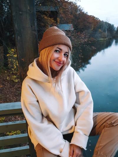 Evgenia 42 Jahre Cluj-napoca Rumänien