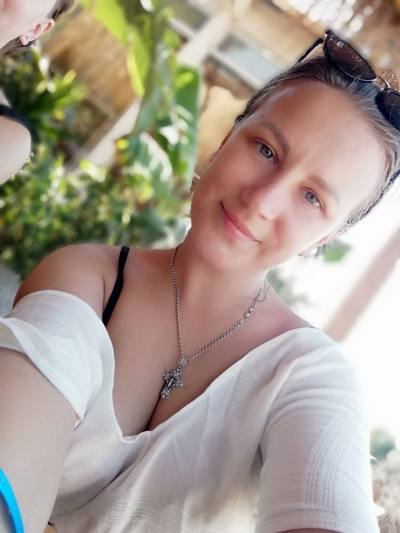 Nataliia 34 ans Kharkov Ukraine