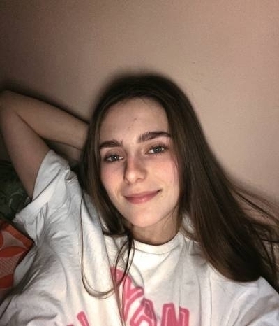Yana 23 ans Odessa Ukraine