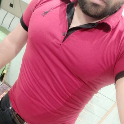 Nader 39 ans Rome Italie