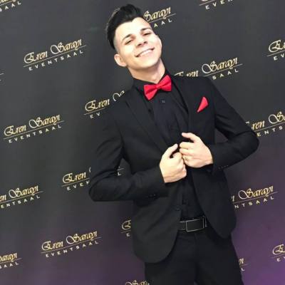 Mustafa 28 лет Wertheim Германия