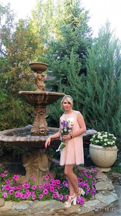 Elena 37 Jahre Odessa Ukraine