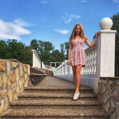 Julia 39 Jahre Brussel Belgien