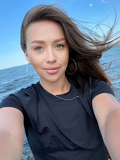 Lera 32 ans Kyiv Ukraine