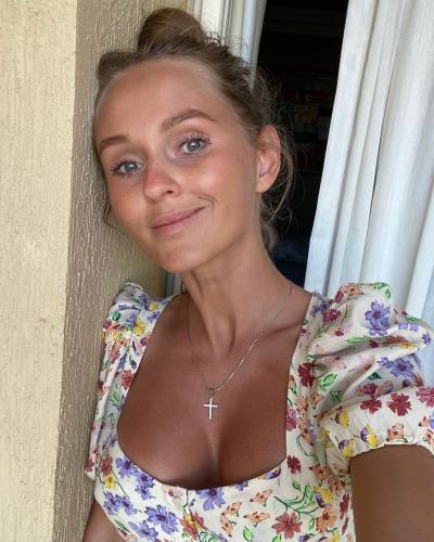 Viktoria 43 ans Minsk Biélorussie