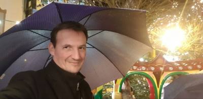 Alexandre 48 лет Strasbourg  Франция
