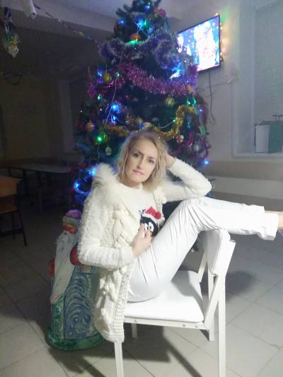 Inessa 43 лет Симферополь Украина