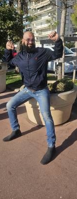Chedli 46 ans Cannes France