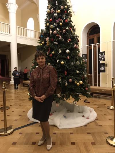 Svetlana 70 ans Vasileostrovskii Russie