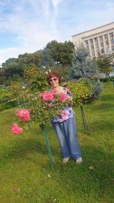 Maria 77 Jahre Uzhorod Ukraine