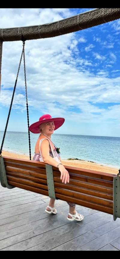 Olga 71 лет Krym Россия