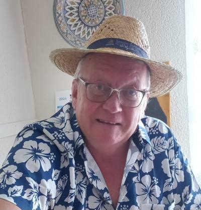 Bernard 68 лет Cabestany Occitanie  Франция