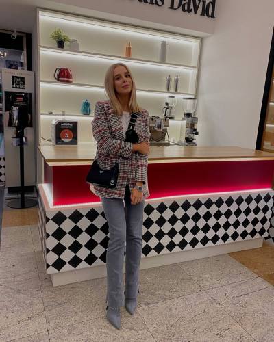 Olga 37 ans Minsk Biélorussie