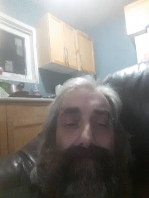 Gary 47 лет Calgary Канада