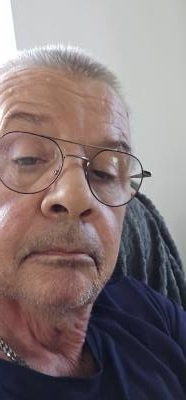 Mick 65 лет Mesanger  Франция