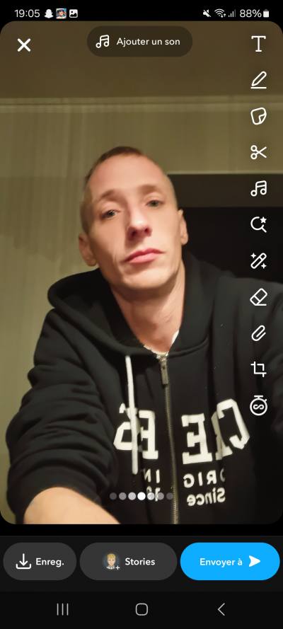 Yann 39 ans Locmariaquer  France