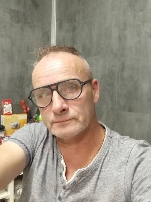 Franck 54 лет Frouard  Франция