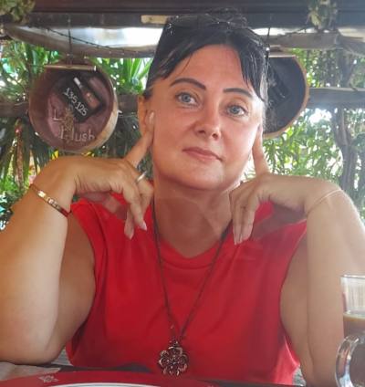 Ksenia 55 Jahre Luxemburg Luxemburg