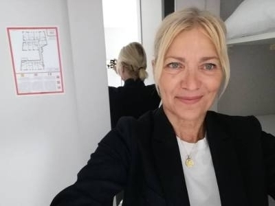 Christina 42 Jahre Francfort  Deutschland