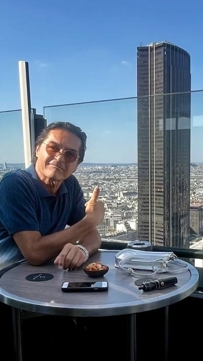 Patrick 51 ans Paris  France