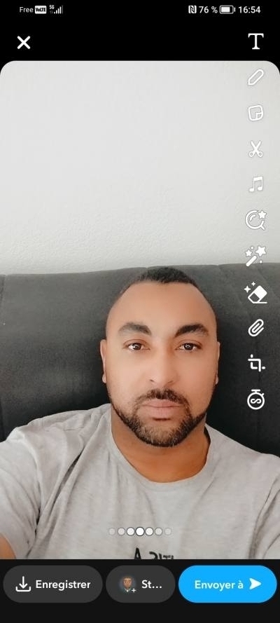 Kevin 37 ans Valence France