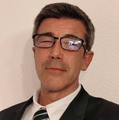 Maxime 56 лет Geneva Швейцария