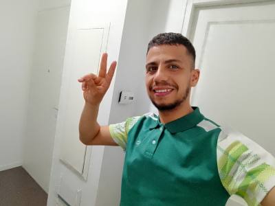 Achraf 30 ans Tours France
