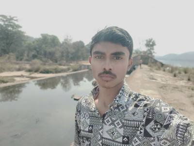 Piyush 19 лет Gondia  Индия