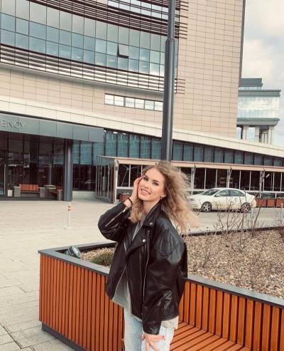 Milashka 29 ans Düsseldorf Allemagne