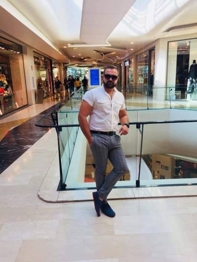 Jean 36 лет Perpignan  Франция