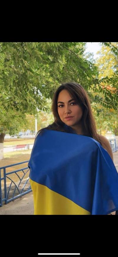 Olechka 38 ans Komsomolsk Ukraine