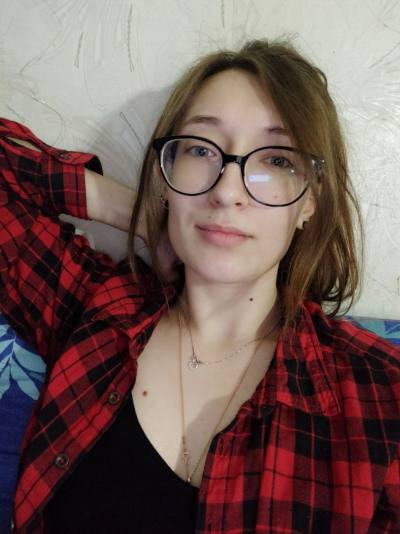 Diana 29 ans Poltava Ukraine