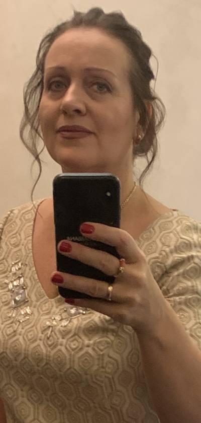 Oksana 54 ans Москва Russie