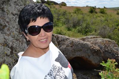 Lara 60 ans Nikolaev  Ukraine