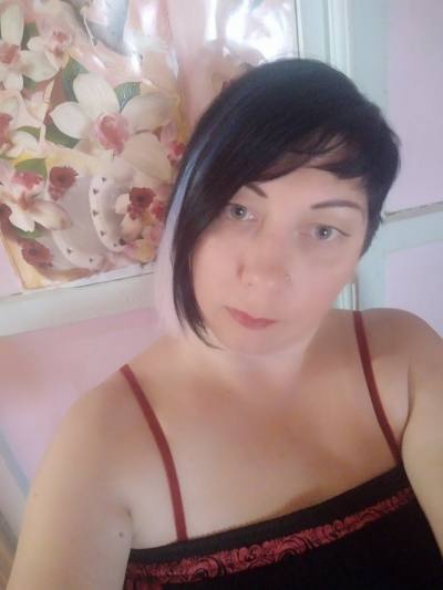 Карина 38 ans хмельницкий Ukraine