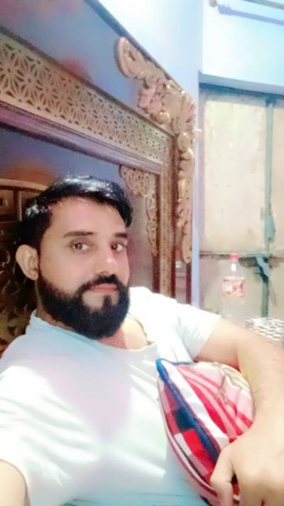 Amanat 34 лет Dubai  ОАЭ