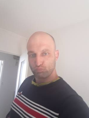Kevin 38 лет Brest  Франция
