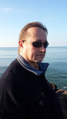 Olivier 55 лет Bayonne Франция
