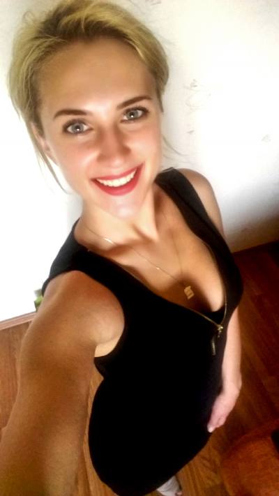 Alesya 32 ans Krasnoyarsk Russie