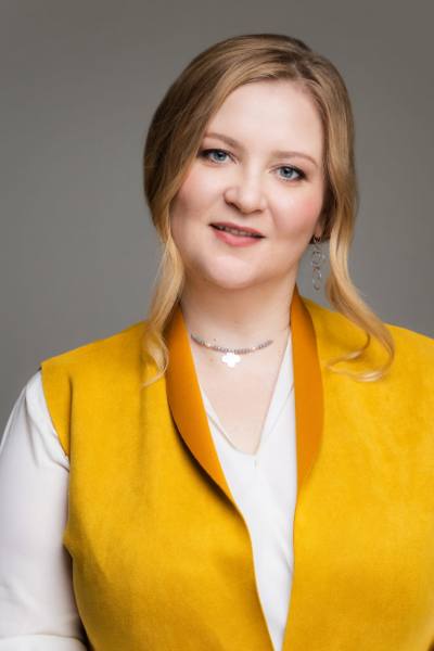 Alena 47 ans пермь Russie