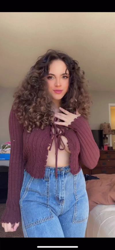 Julia 29 Jahre Frankfurt Deutschland