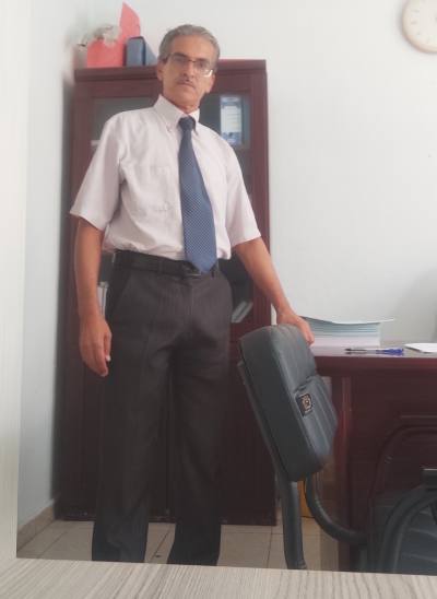 Gamal 54 ans Alger Algérie
